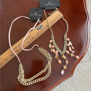 NWT Worthington Bundle Necklace